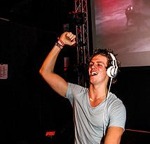 Studentenfeest Dj huren huren van een dj