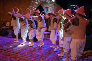 Themafeest ideeën en voorbeelden – 43 thema’s 4 1001 nacht themafeest met oosterse decoratie en sfeervolle verlichting