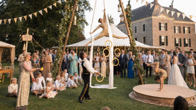 Circus act op een bruiloft | allround dj service