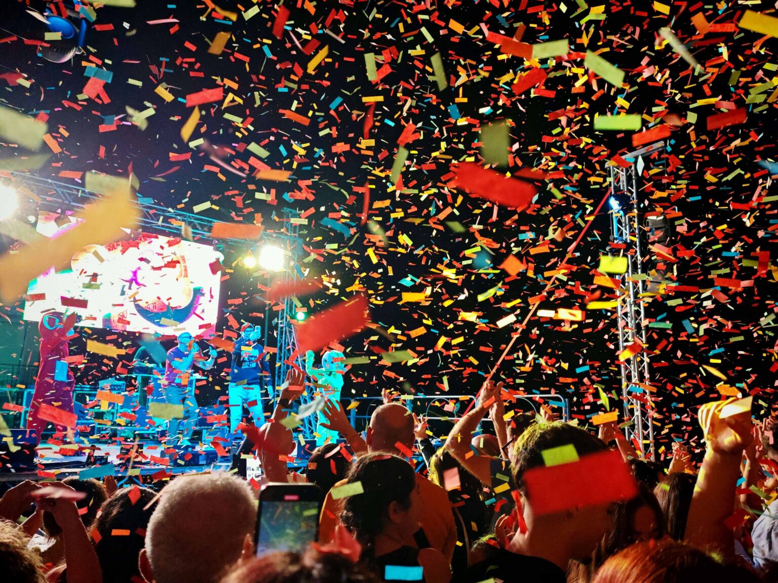 Confetti kanon huren | allround dj service