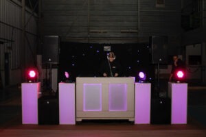 Voorbereiding dj-optreden