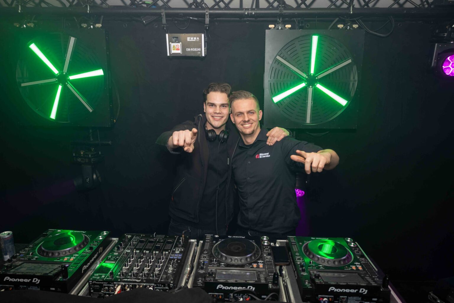 Sweet 16 dj huren | allround dj service